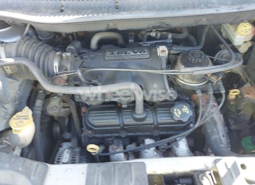 Photo 10 of 2005 Chrysler Town & COUNTRY LIMITED (VIN 2C8GP64L45R167099)