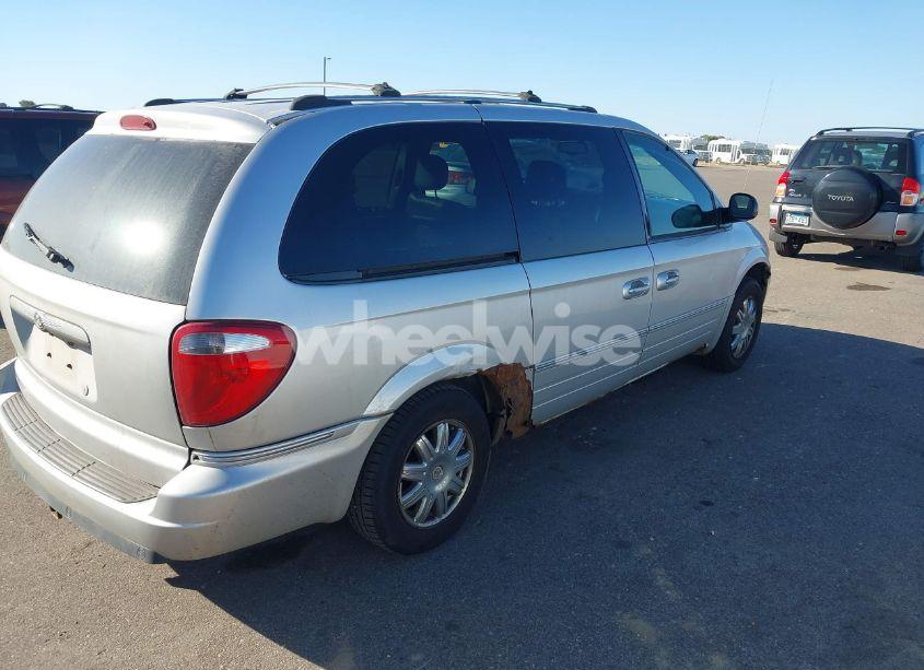 Photo 4 of 2005 Chrysler Town & COUNTRY LIMITED (VIN 2C8GP64L45R167099)