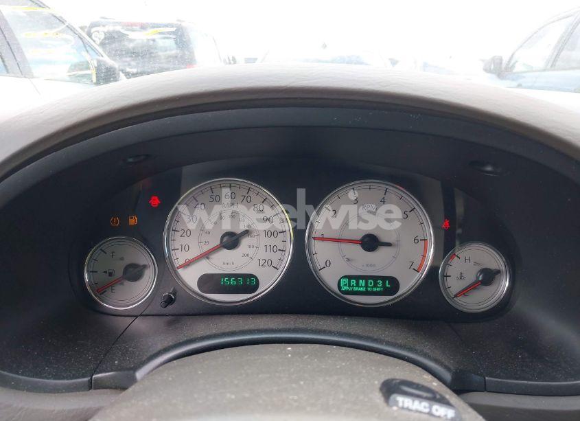 Photo 7 of 2005 Chrysler Town & COUNTRY LIMITED (VIN 2C8GP64L45R187210)