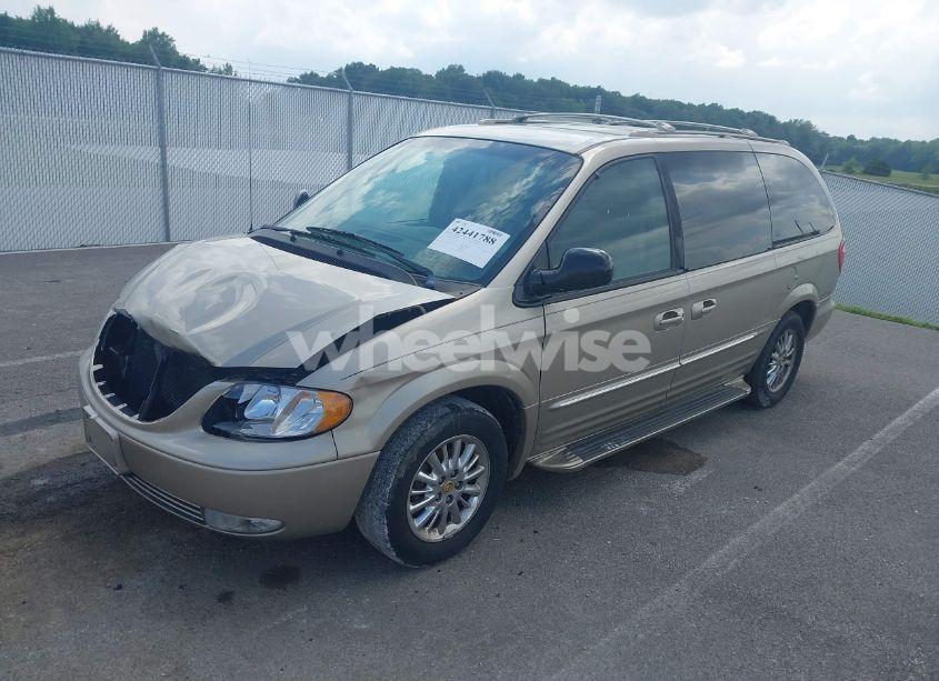 Photo 2 of 2002 Chrysler Town & COUNTRY LIMITED (VIN 2C8GP64L62R720105)
