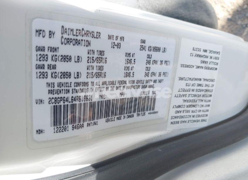 Photo 9 of 2004 Chrysler Town & COUNTRY LIMITED (VIN 2C8GP64L64R618631)