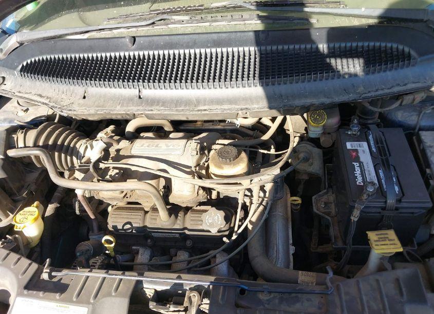 Photo 10 of 2005 Chrysler Town & COUNTRY LIMITED (VIN 2C8GP64L65R365571)