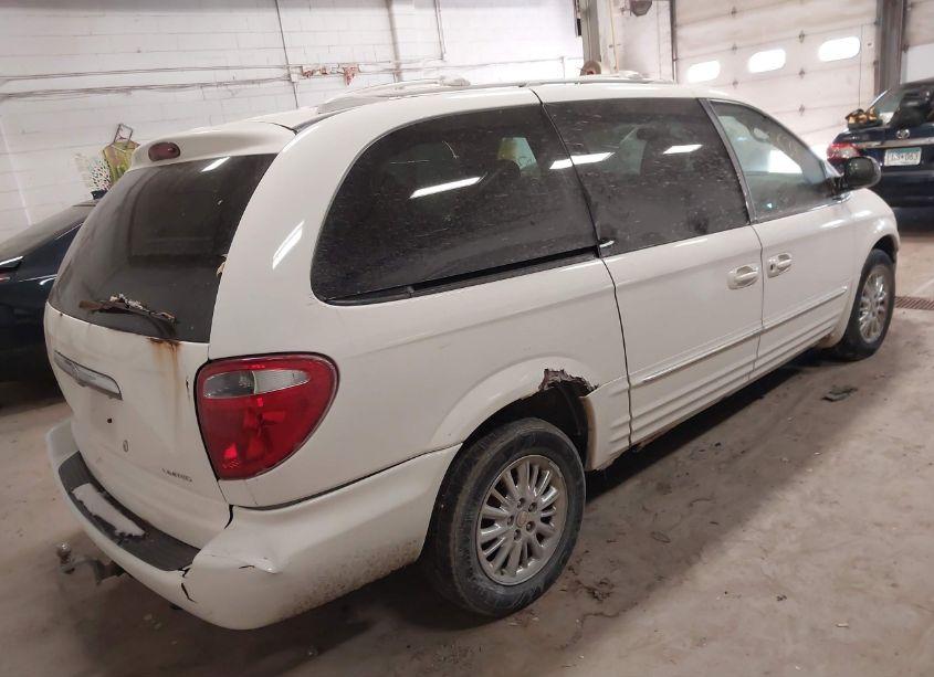 Photo 4 of 2002 Chrysler Town & COUNTRY LIMITED (VIN 2C8GP64L72R797775)