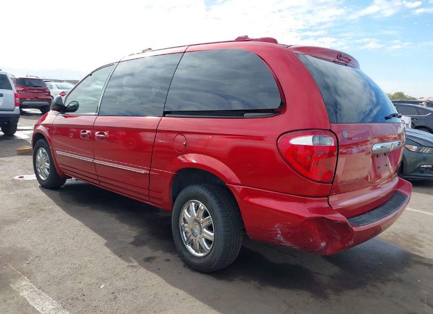 Photo 3 of 2003 Chrysler Town & COUNTRY LIMITED (VIN 2C8GP64L73R321804)