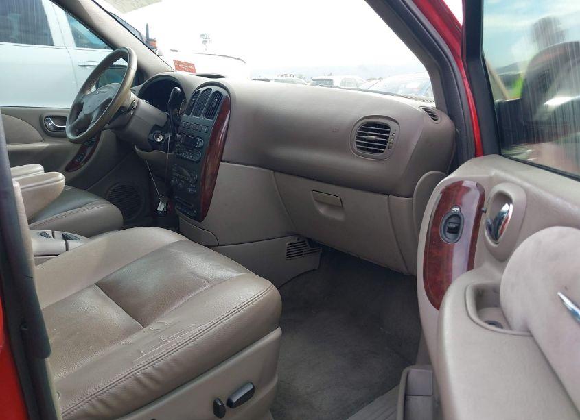 Photo 5 of 2003 Chrysler Town & COUNTRY LIMITED (VIN 2C8GP64L73R321804)