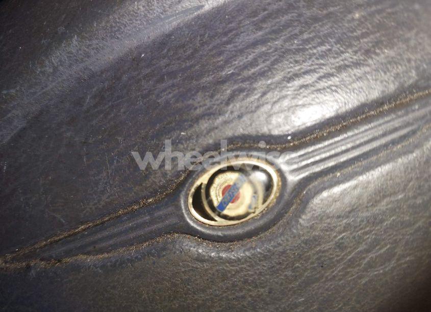 Photo 12 of 2001 Chrysler Town & COUNTRY LIMITED (VIN 2C8GP64L81R183686)