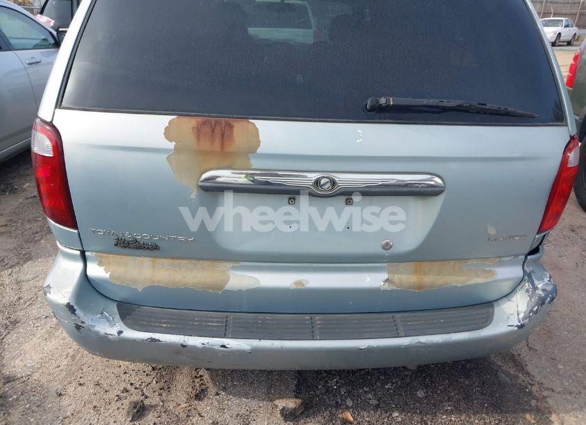 Photo 13 of 2001 Chrysler Town & COUNTRY LIMITED (VIN 2C8GP64L81R183686)