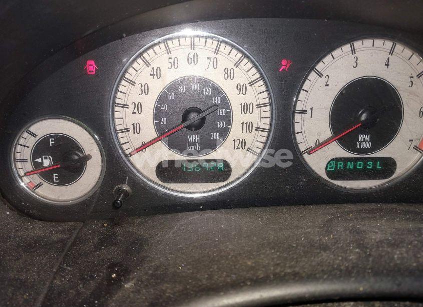 Photo 7 of 2001 Chrysler Town & COUNTRY LIMITED (VIN 2C8GP64L81R183686)