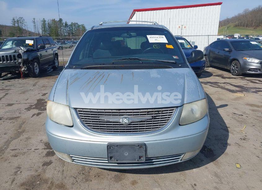 Photo 11 of 2002 Chrysler Town & COUNTRY LIMITED (VIN 2C8GP64L82R617235)