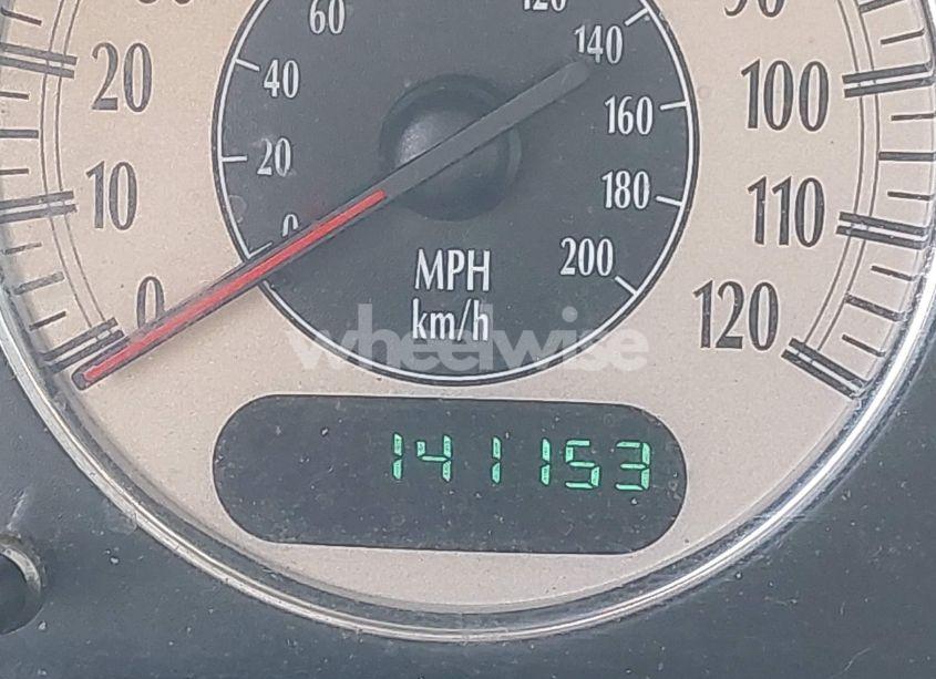 Photo 14 of 2002 Chrysler Town & COUNTRY LIMITED (VIN 2C8GP64L82R617235)