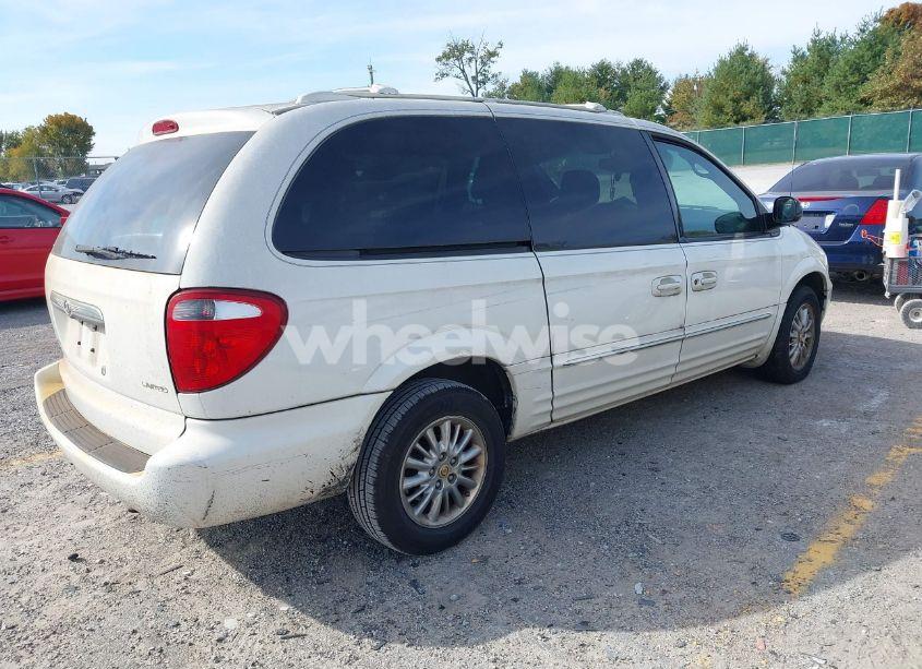 Photo 4 of 2002 Chrysler Town & COUNTRY LIMITED (VIN 2C8GP64L82R797610)