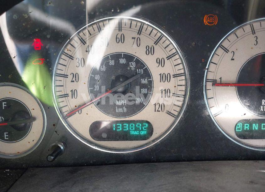 Photo 7 of 2002 Chrysler Town & COUNTRY LIMITED (VIN 2C8GP64L82R797610)