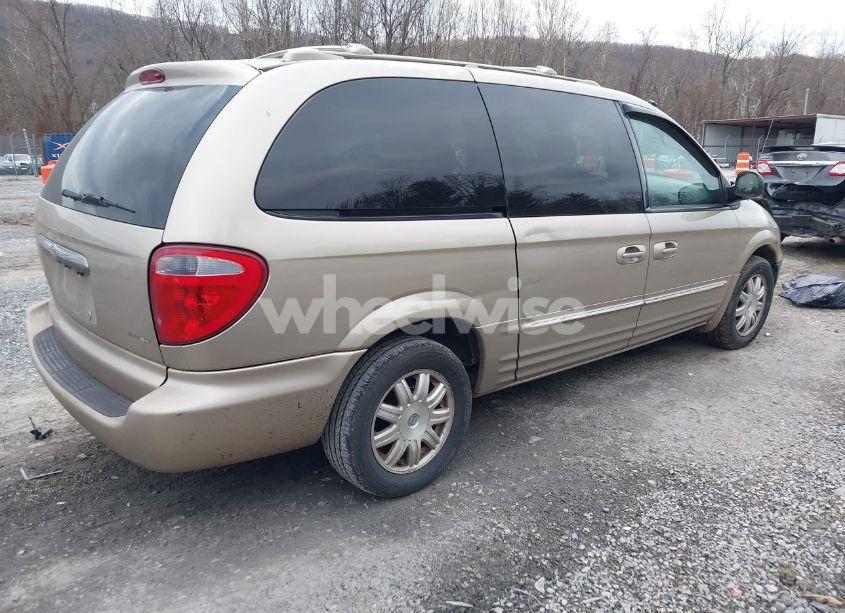 Photo 4 of 2003 Chrysler Town & COUNTRY LIMITED (VIN 2C8GP64L83R304459)