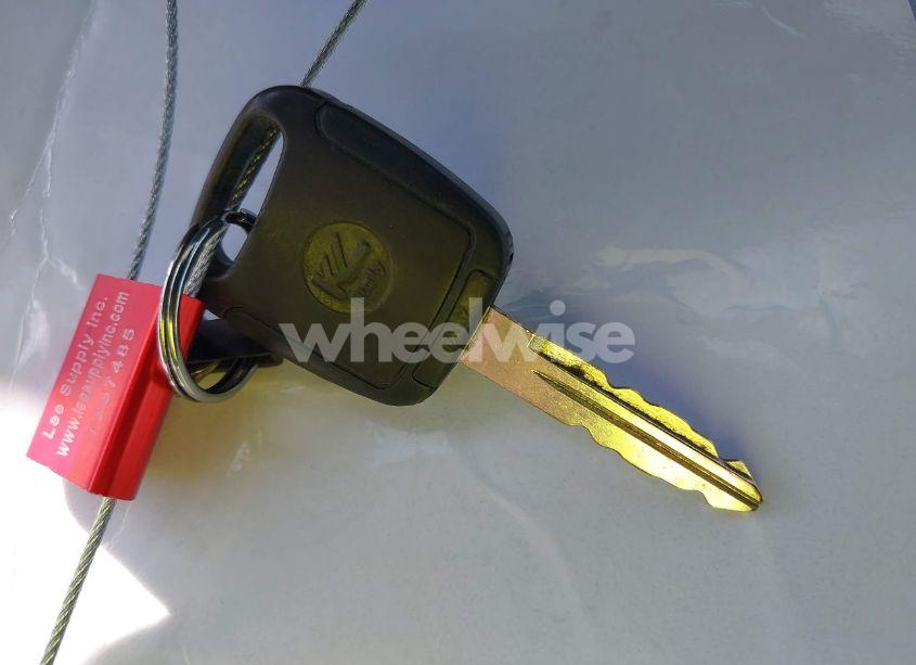 Photo 11 of 2005 Chrysler Town & COUNTRY LIMITED (VIN 2C8GP64L95R365774)