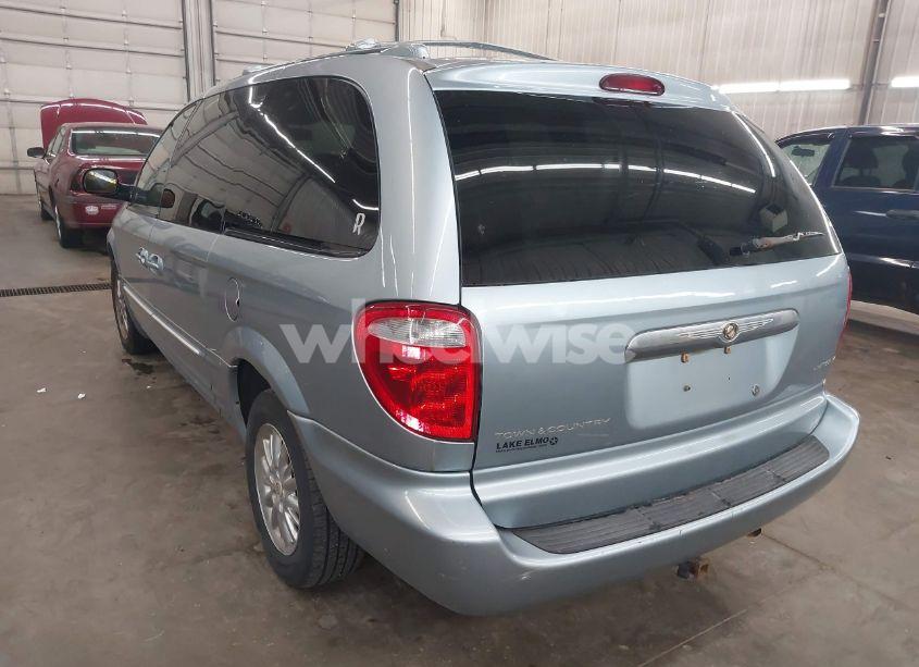 Photo 3 of 2003 Chrysler Town & COUNTRY LIMITED (VIN 2C8GP64LX3R234110)