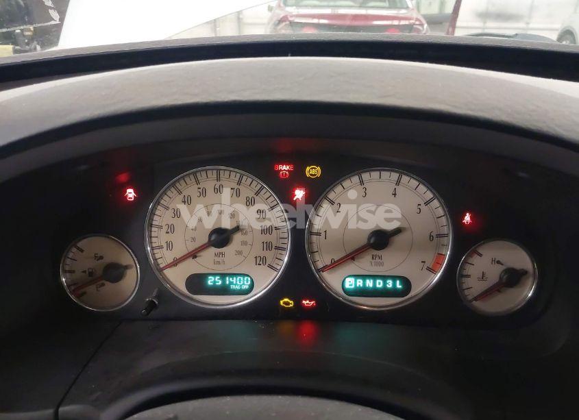 Photo 7 of 2003 Chrysler Town & COUNTRY LIMITED (VIN 2C8GP64LX3R234110)