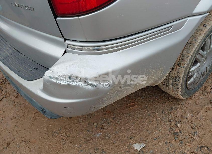 Photo 13 of 2005 Chrysler Town & COUNTRY LIMITED (VIN 2C8GP64LX5R191259)