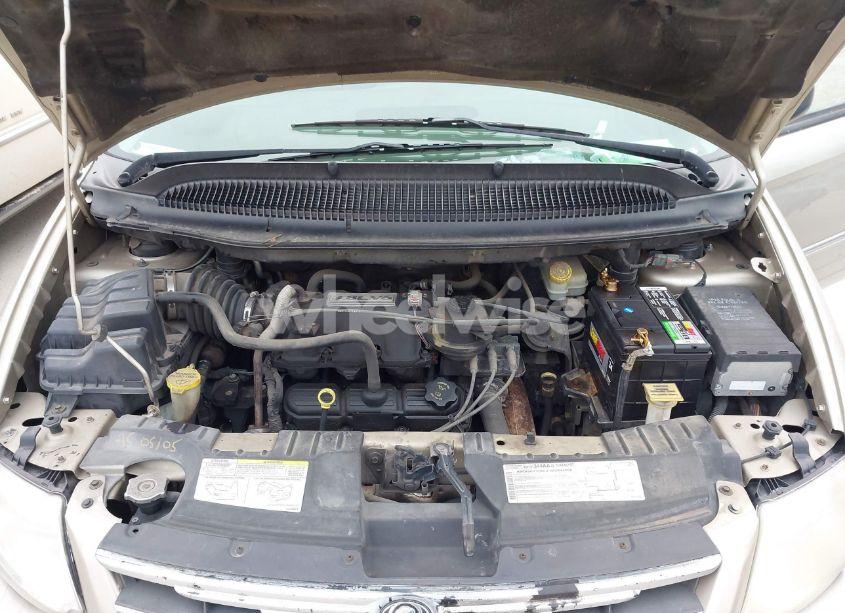 Photo 10 of 2005 Chrysler Town & COUNTRY LIMITED (VIN 2C8GP64LX5R338616)