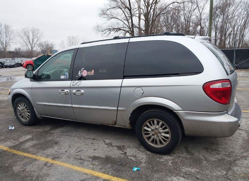 Photo 14 of 2002 Chrysler Town & COUNTRY EX (VIN 2C8GP74L82R707975)