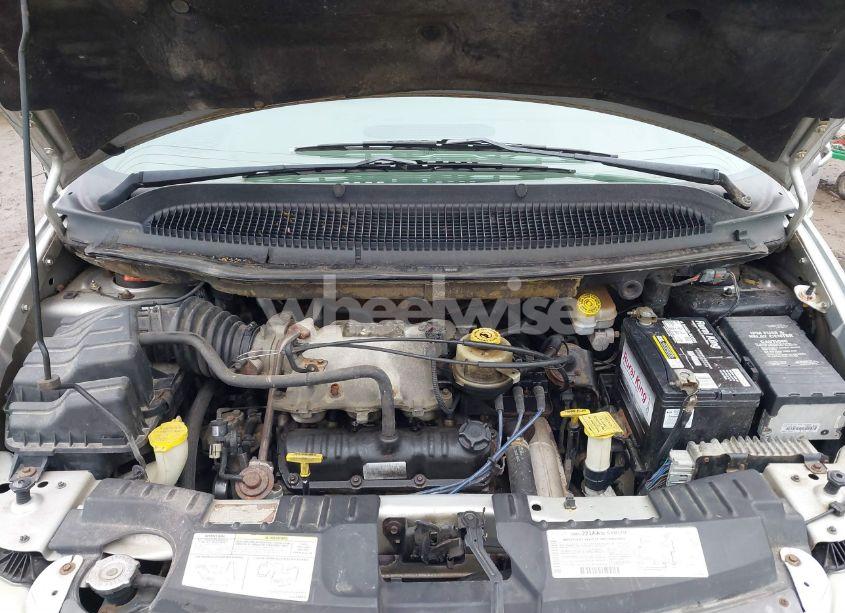 Photo 10 of 2001 Chrysler Town & COUNTRY LIMITED (VIN 2C8GT64L01R337027)