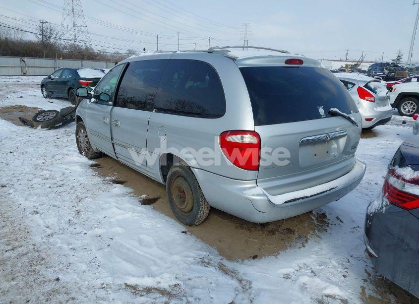 Photo 3 of 2004 Chrysler Town & COUNTRY LIMITED (VIN 2C8GT64L64R541576)