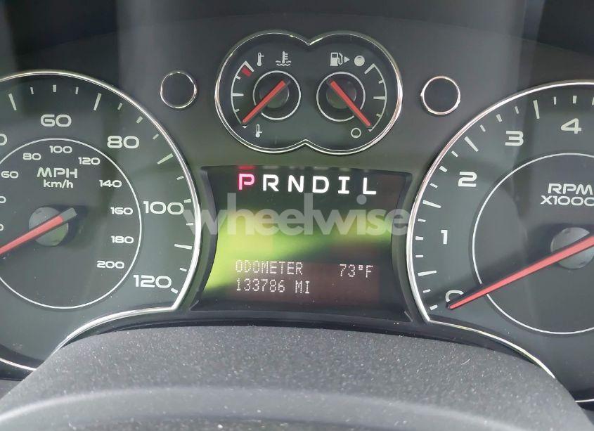 Photo 7 of 2009 Pontiac Torrent (VIN 2CKDL33F096222013)