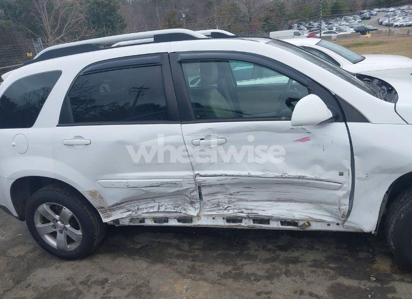 Photo 13 of 2008 Pontiac Torrent (VIN 2CKDL33F286011944)