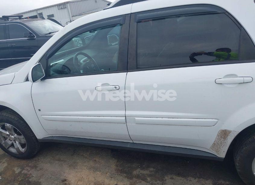 Photo 14 of 2008 Pontiac Torrent (VIN 2CKDL33F286011944)