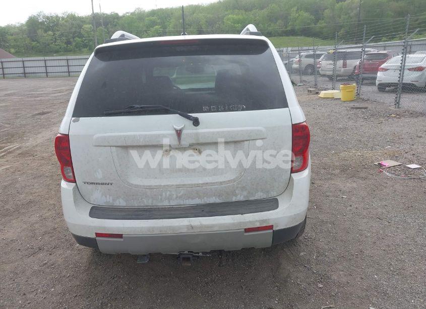 Photo 16 of 2008 Pontiac Torrent (VIN 2CKDL33F286031739)