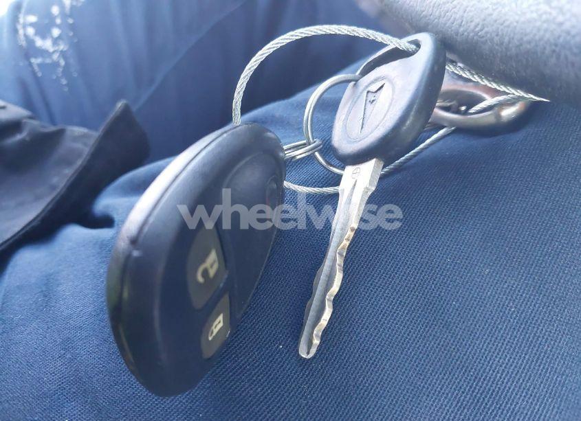 Photo 11 of 2008 Pontiac Torrent (VIN 2CKDL33F486304549)