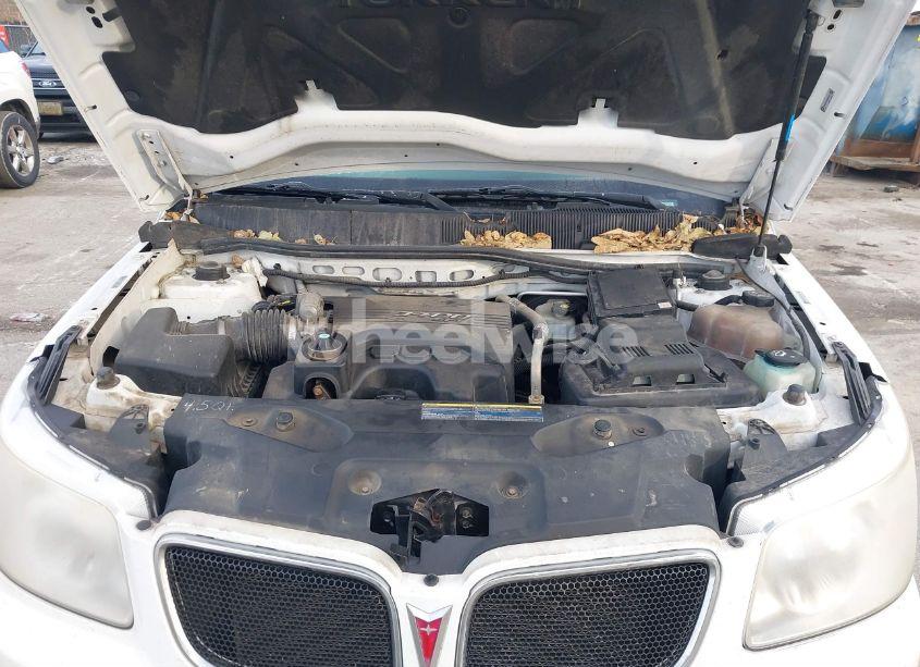 Photo 10 of 2009 Pontiac Torrent (VIN 2CKDL33F496201844)