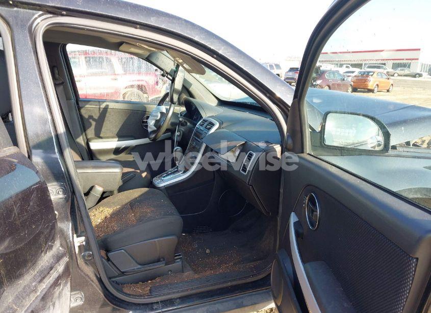 Photo 5 of 2008 Pontiac Torrent (VIN 2CKDL33F786046429)