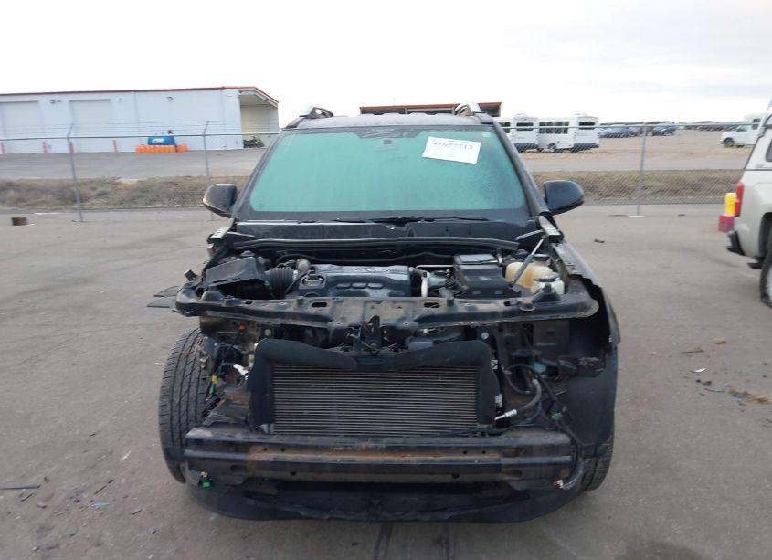 Photo 13 of 2009 Pontiac Torrent (VIN 2CKDL33F996202990)