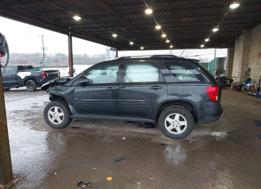 Photo 15 of 2009 Pontiac Torrent (VIN 2CKDL43F096232417)