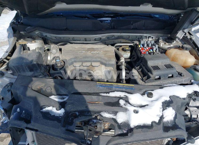 Photo 10 of 2008 Pontiac Torrent (VIN 2CKDL43F186068352)