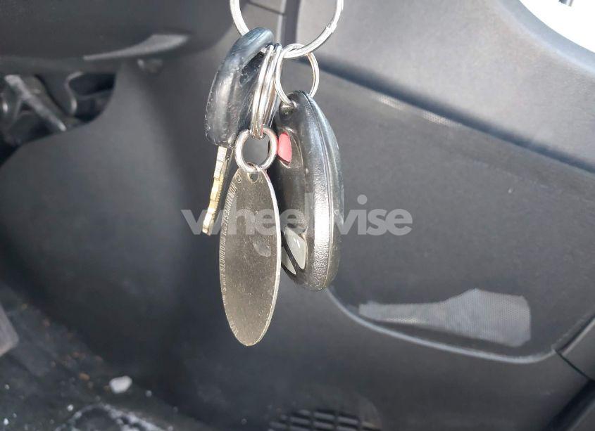 Photo 11 of 2008 Pontiac Torrent (VIN 2CKDL43F186068352)