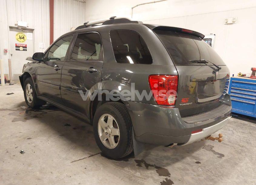 Photo 3 of 2009 Pontiac Torrent (VIN 2CKDL43F696253207)