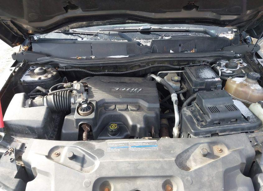 Photo 10 of 2009 Pontiac Torrent (VIN 2CKDL43F996219519)