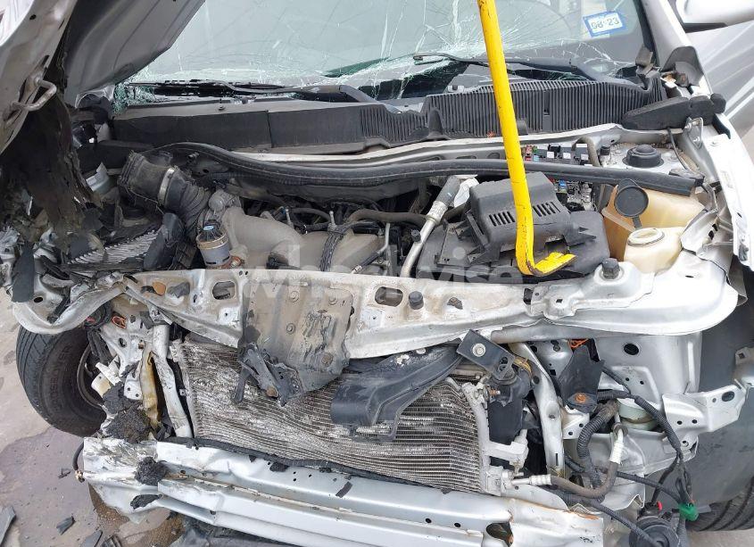 Photo 10 of 2009 Pontiac Torrent (VIN 2CKDL43FX96252299)