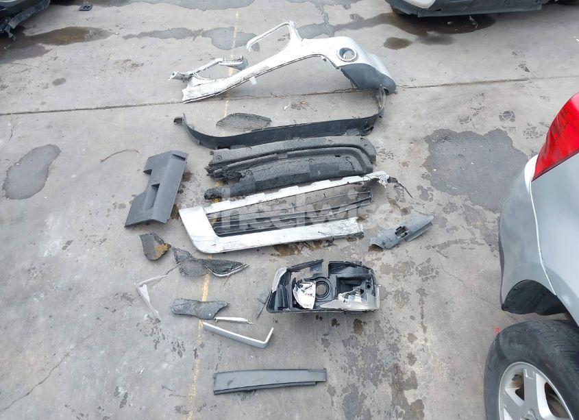 Photo 12 of 2009 Pontiac Torrent (VIN 2CKDL43FX96252299)