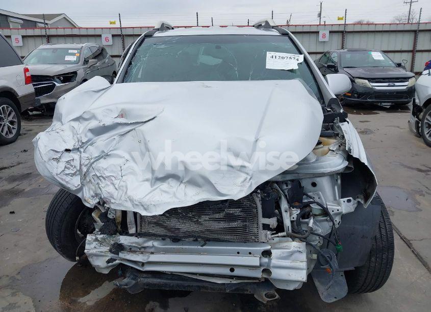 Photo 13 of 2009 Pontiac Torrent (VIN 2CKDL43FX96252299)