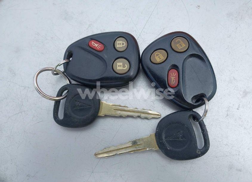 Photo 11 of 2006 Pontiac Torrent (VIN 2CKDL63F266077571)