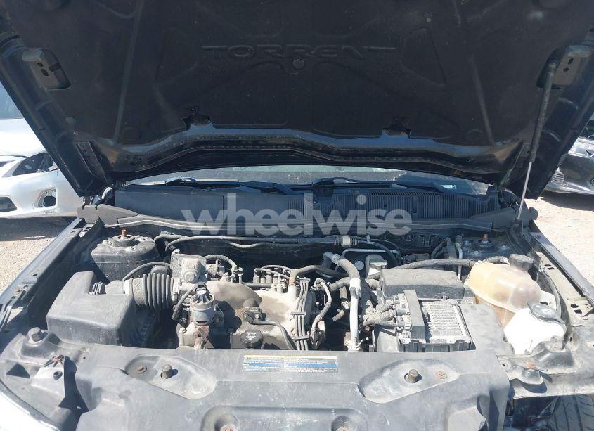 Photo 10 of 2006 Pontiac Torrent (VIN 2CKDL63F466175436)