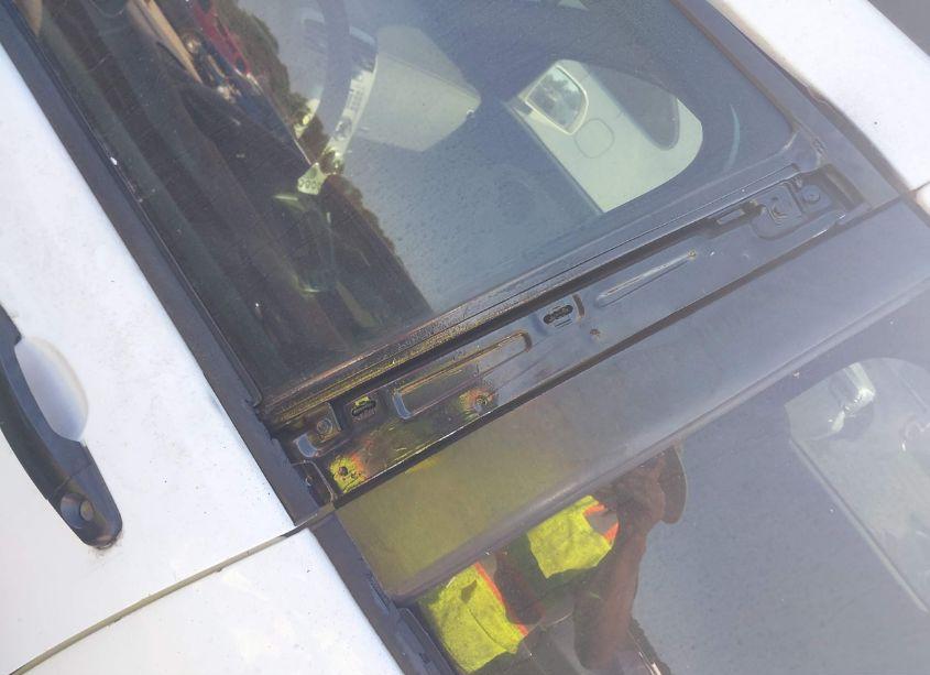 Photo 13 of 2006 Pontiac Torrent (VIN 2CKDL63F666167340)