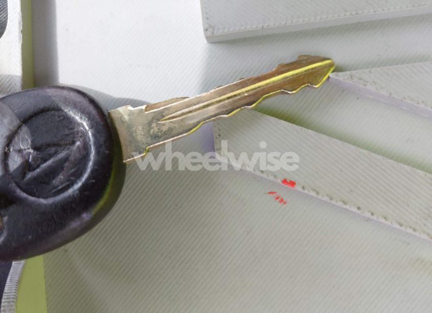 Photo 11 of 2006 Pontiac Torrent (VIN 2CKDL63F766124786)