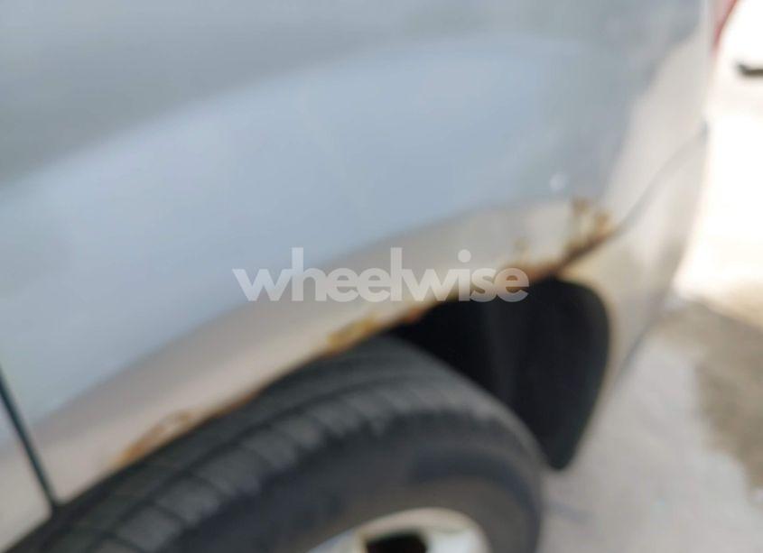 Photo 6 of 2006 Pontiac Torrent (VIN 2CKDL63F766124786)