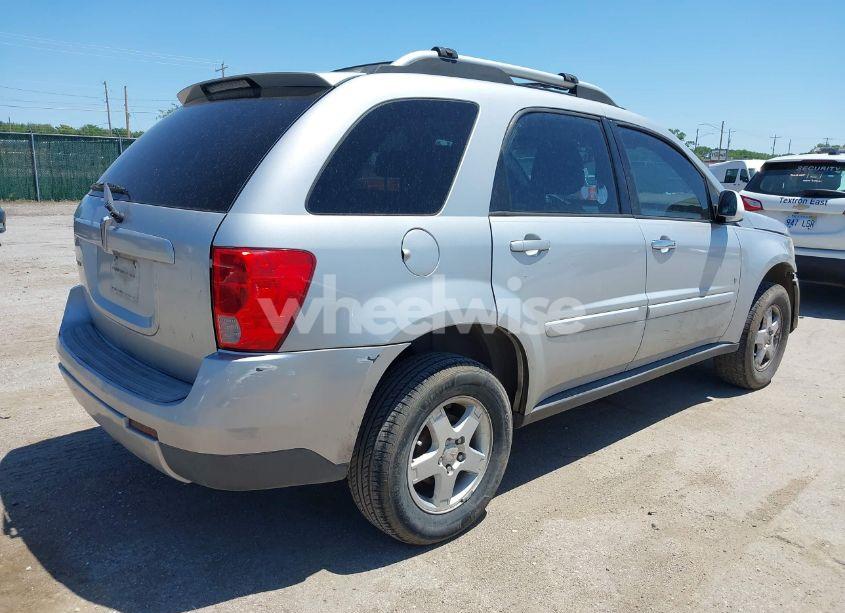 Photo 4 of 2006 Pontiac Torrent (VIN 2CKDL63F866071077)