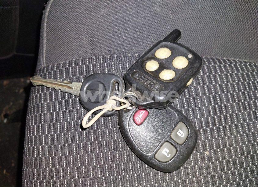 Photo 11 of 2007 Pontiac Torrent (VIN 2CKDL63F876067550)