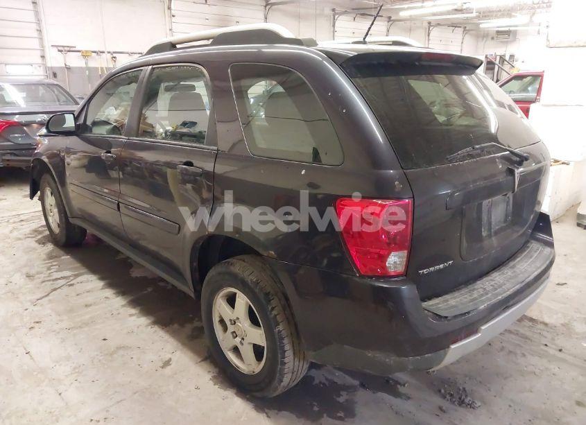 Photo 3 of 2007 Pontiac Torrent (VIN 2CKDL63F876067550)