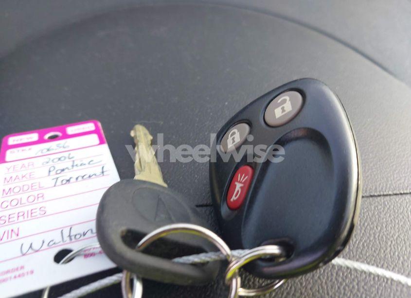 Photo 11 of 2006 Pontiac Torrent (VIN 2CKDL63FX66012015)